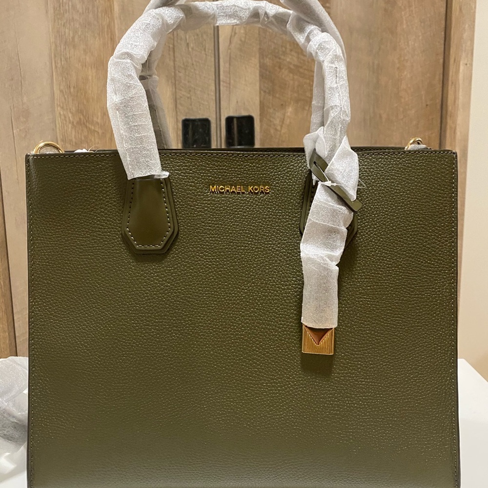 NWT Michael Kors Mercer Tote Bag (Large, Olive)